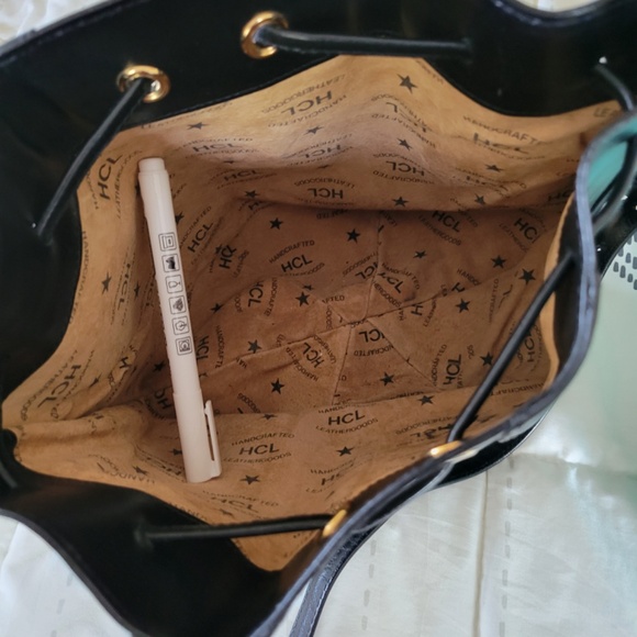 Vintage HCL leather bucket handbag. Price new in 2003 was $530. - Picture 4 of 7